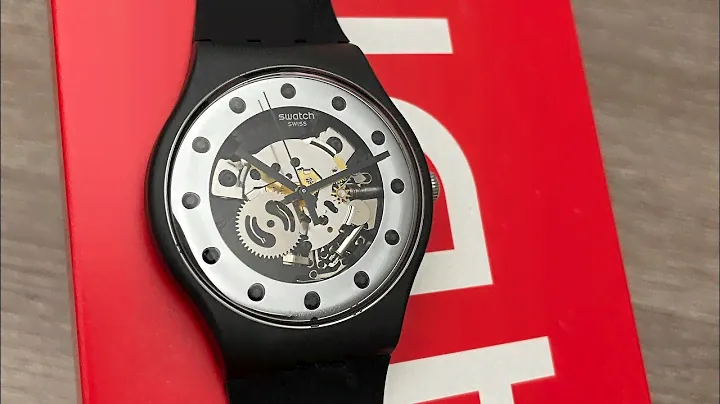 Swatch Sparkling Circle Silver Glam Watch SUOZ147 (Unboxing) @UnboxWatches