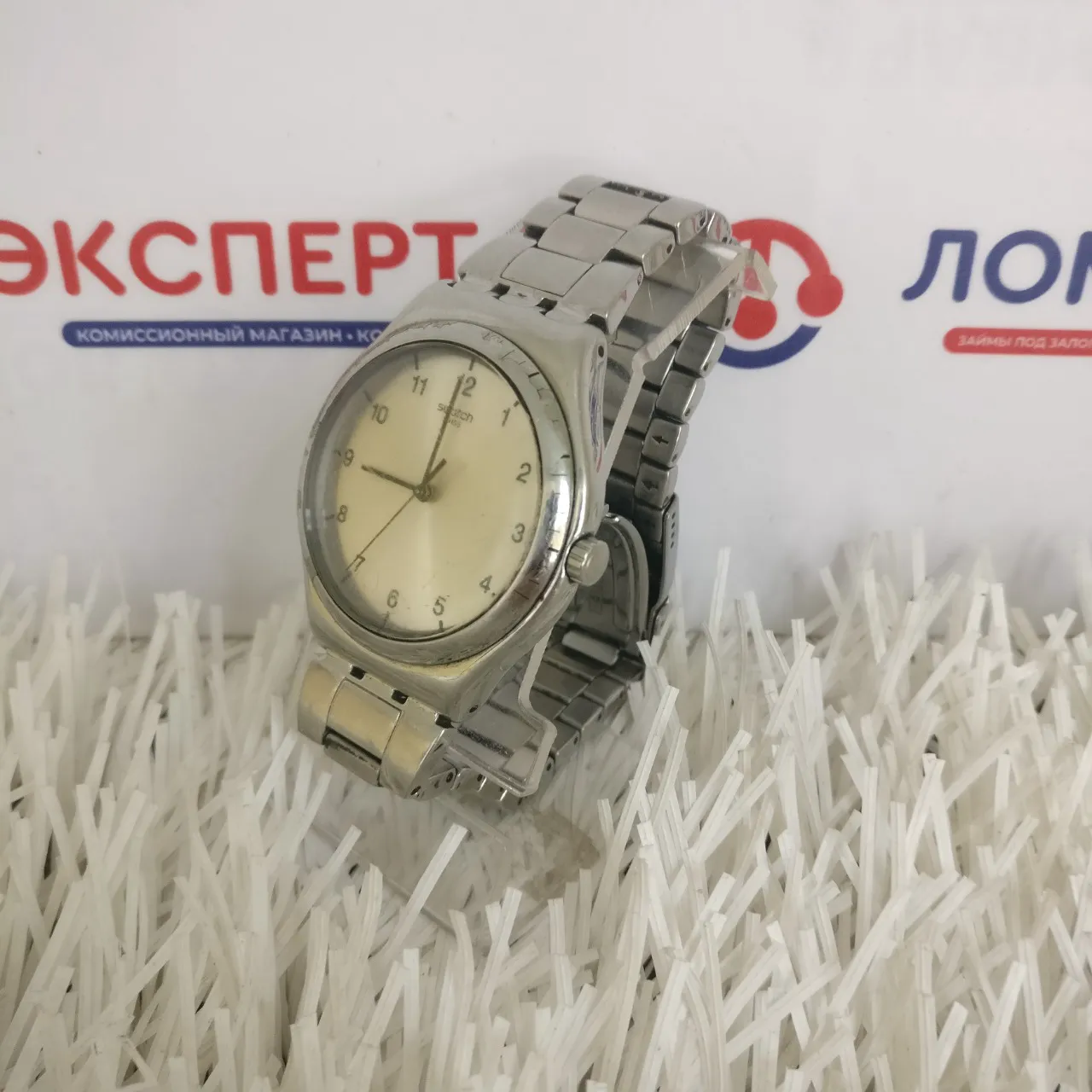 часы наручные Swatch SR626SW
