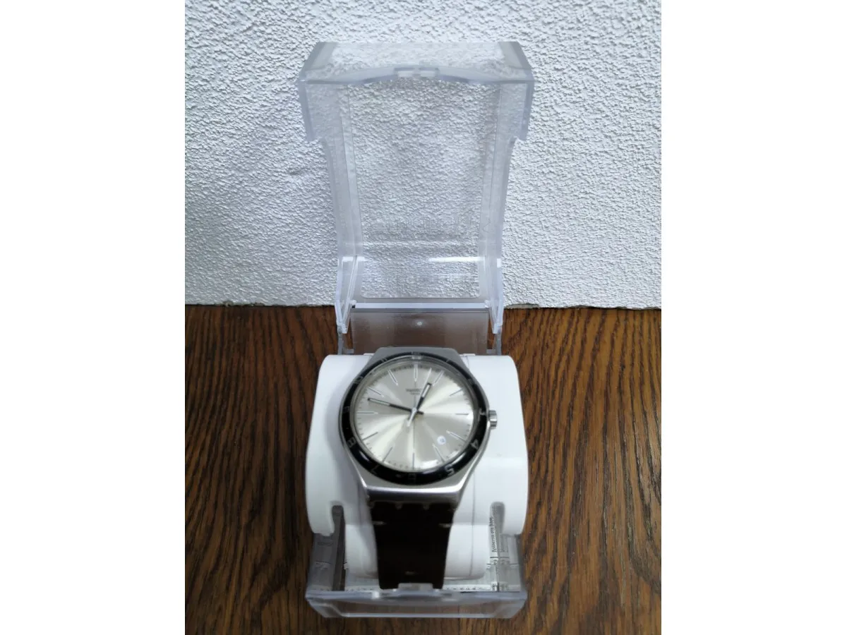 Часы SWATCH SR626SW-0